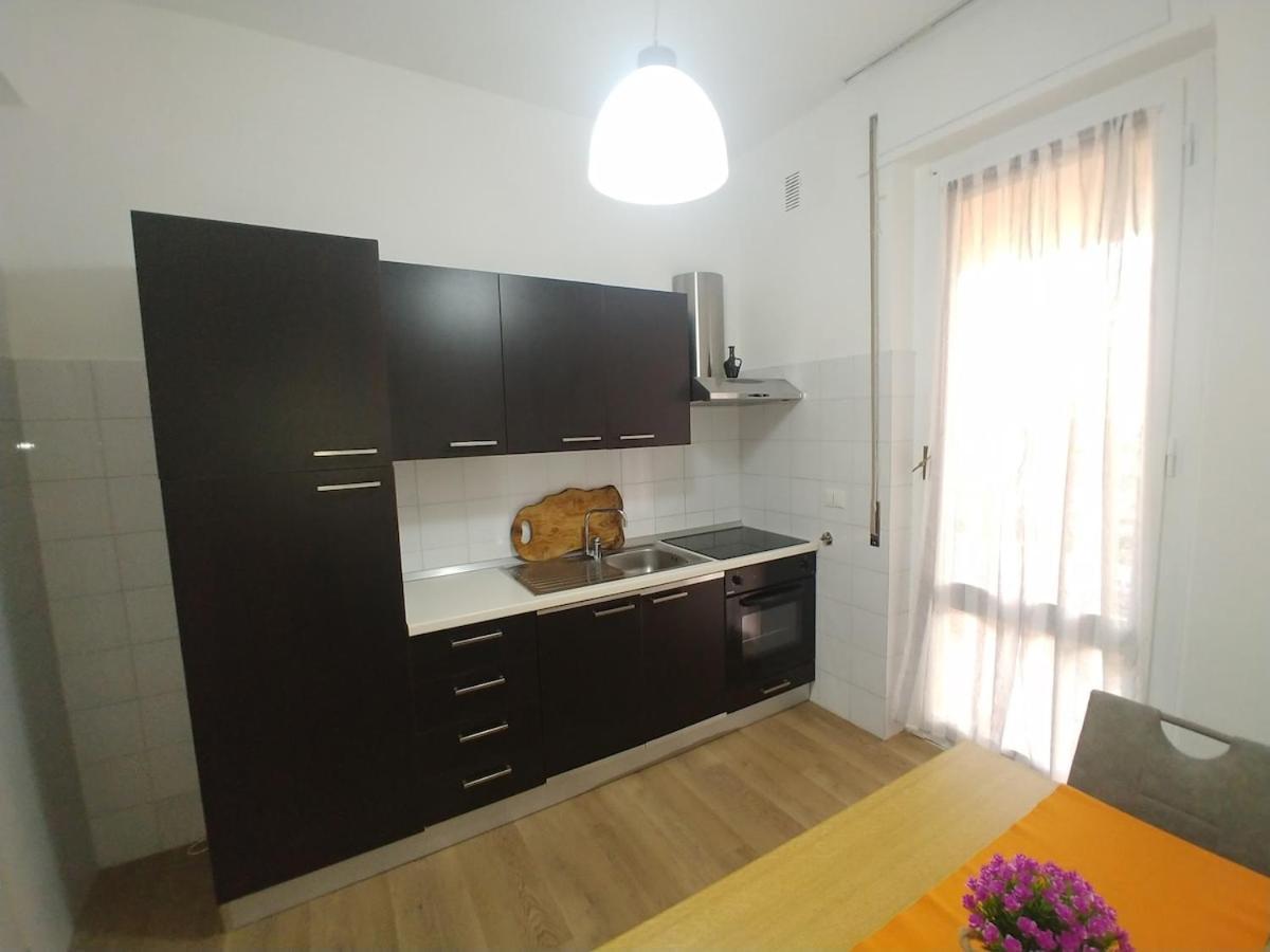 Super Vista Al Grattacielo Di Lavagna Apartman Kültér fotó